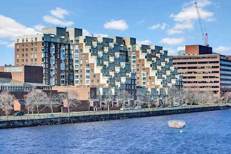 75-83 Cambridge Pkwy #E404 Cambridge, MA 02142