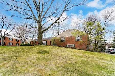 1210 Brittany Hills Drive Dayton, OH 45459