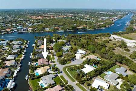 2076 Ascott Road North Palm Beach, FL 33408