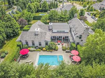 39 Cherry Lawn Blvd New Rochelle, NY 10804