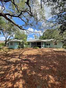 12003 Lake Ridge Rd Tampa, FL 33618