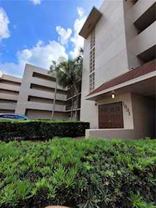 1831 Sabal Palm Dr #204 Davie, FL 33324