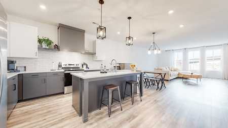 2048 Edison Park Ln Nashville, TN 37209
