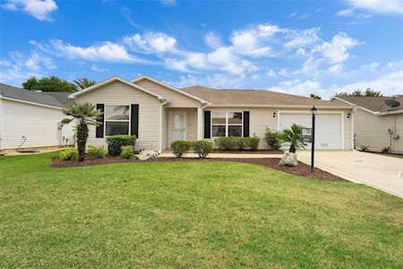 2522 Raintree Dr The Villages, FL 32162