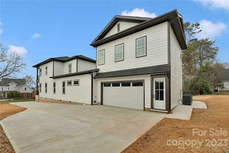 20615 Rio Oro Dr Cornelius, NC 28031