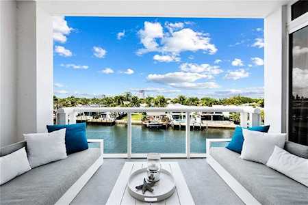 45 Hendricks Isle #403 Fort Lauderdale, FL 33301
