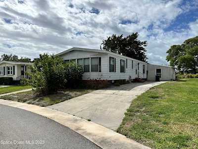 534 Jennifer Circle West Melbourne, FL 32904