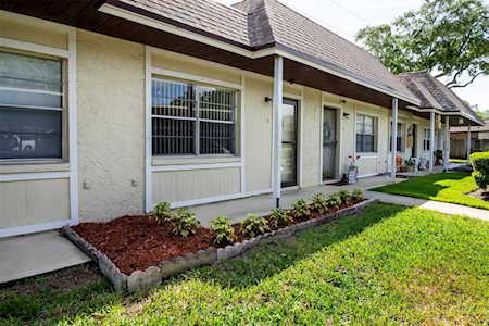 706 Green Valley Rd #E5 Palm Harbor, FL 34683