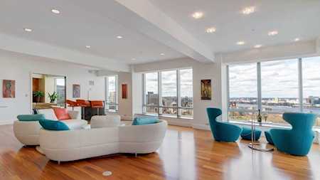 2 Avery Street #26E Boston, MA 02111