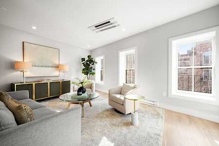 471 Hanover Street #5 Boston, MA 02113