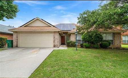 6645 Ridgetop Drive Watauga, TX 76148