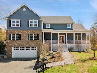 36 Bobolink Road Yonkers, NY 10701