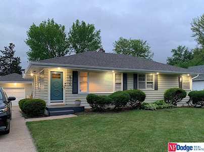 6715 Mason St Omaha, NE 68106