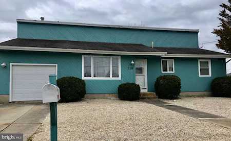 118 E Potomac Dr Tuckerton, NJ 08087