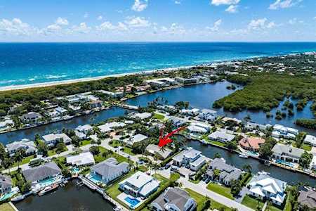 18 Eleuthera Drive Ocean Ridge, FL 33435