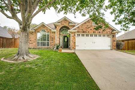 7321 Oak Ridge Drive North Richland Hills, TX 76182