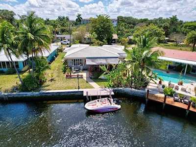 1517 NE 28th Dr Wilton Manors, FL 33334