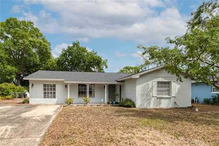 6407 Rosewood Dr Tampa, FL 33615