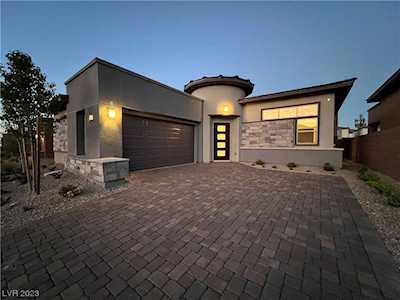 6832 Steel Mist St Las Vegas, NV 89148