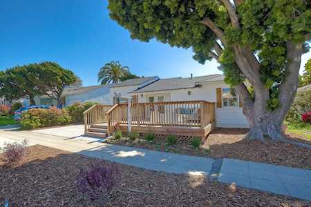 1227 Beryl St San Diego, CA 92109