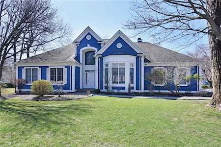 13 Manor Pond Lane Irvington, NY 10533