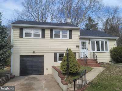 252 Deptford Ave Woodbury, NJ 08096