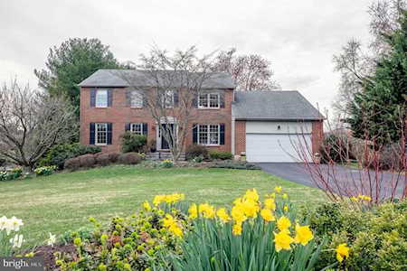 416 Lakeview Dr Newark, DE 19711