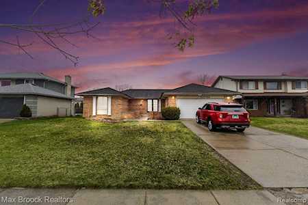 43722 Hanford Rd Canton Twp, MI 48187