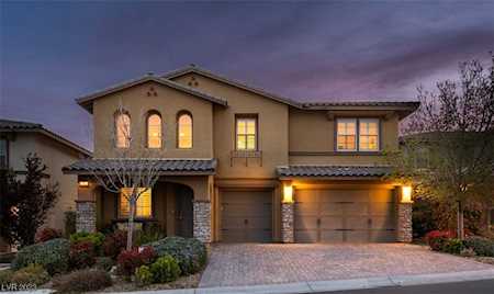 731 Middle Beach St Las Vegas, NV 89138