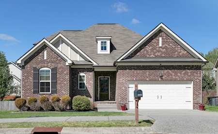 3004 Naomi Ct Spring Hill, TN 37174