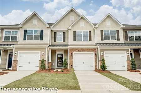 6456 Keeton Ln Harrisburg, NC 28075