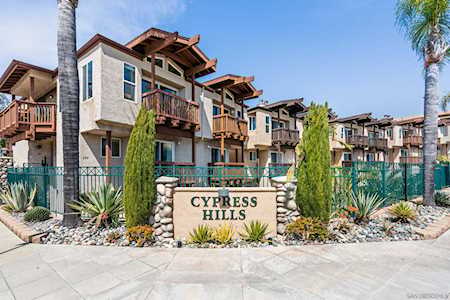 494 W Laurel St San Diego, CA 92101