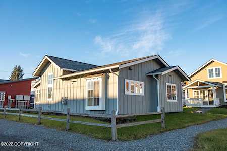 210 Ohlson Ln #10 Homer, AK 99603
