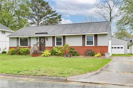 30 Lancaster Terrace Hampton, VA 23666