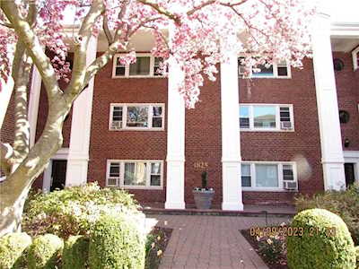 1825 Palmer Ave #2E Larchmont, NY 10538