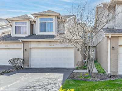 1023 Angela Ct Schaumburg, IL 60173