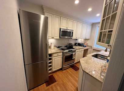 39 Commonwealth Avenue #21 Newton, MA 02467