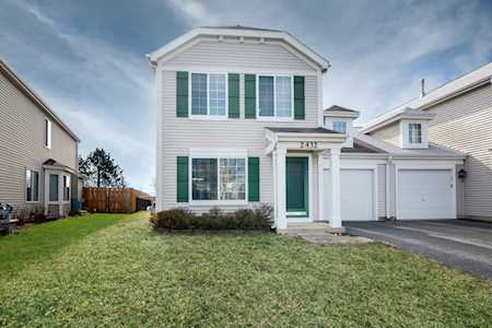 2432 Mayfield Dr #2432 Montgomery, IL 60538