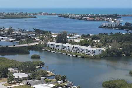 1401 S Mccall Rd #303A Englewood, FL 34223