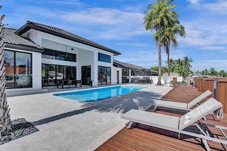 16421 NE 34th Ave North Miami Beach, FL 33160