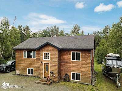 4724 N Charley Dr Wasilla, AK 99654
