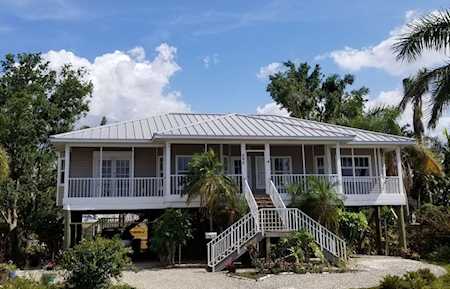 707 W Retta Esplanade Punta Gorda, FL 33950