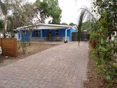 922 Lakewood Ave Tampa, FL 33613