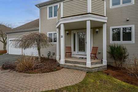 21 Fairway Pointe Rd #21 Falmouth, MA 02536