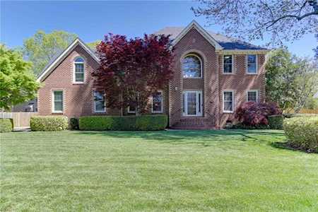 1517 Lauren Ashleigh Dr Chesapeake, VA 23321