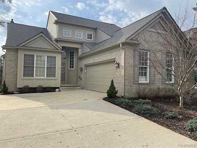 51221 Northview Plymouth Twp, MI 48170