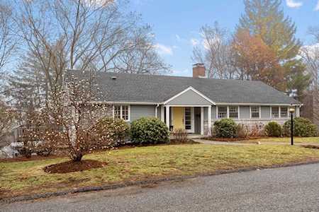 27 Bradley Road Arlington, MA 02474
