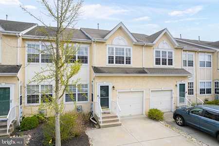 19 Versailles Blvd Cherry Hill, NJ 08003