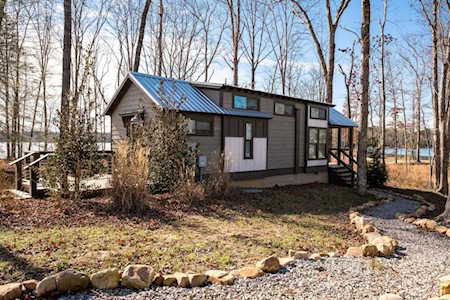 52 Heron Circle Tracy City, TN 37387