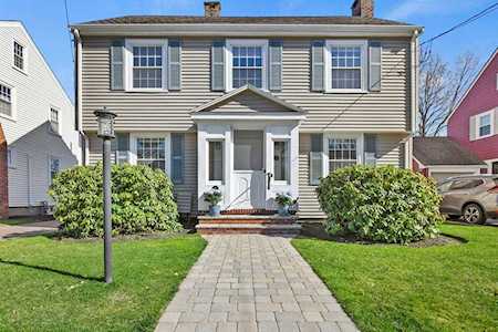 29 Bates Rd Arlington, MA 02474